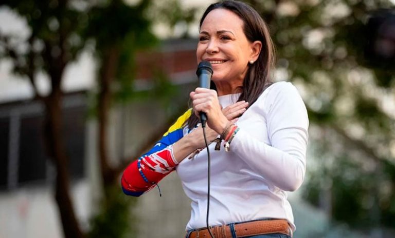 Ante la “ausencia absoluta” de Maduro, la oposición exige convocar a elecciones en Venezuela