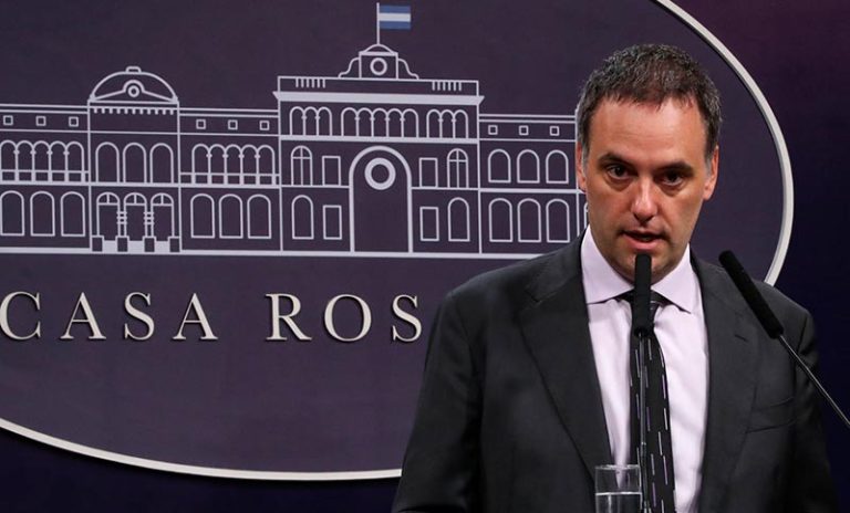 Causa Adorni: la inmobiliaria negó haberlo visto y desconoció que el inmueble iba a ser comprado por él