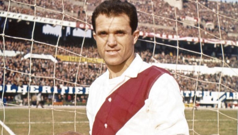 El crack de River que se cansó de hacer goles sin ganar un título y una tragedia se lo llevó muy joven