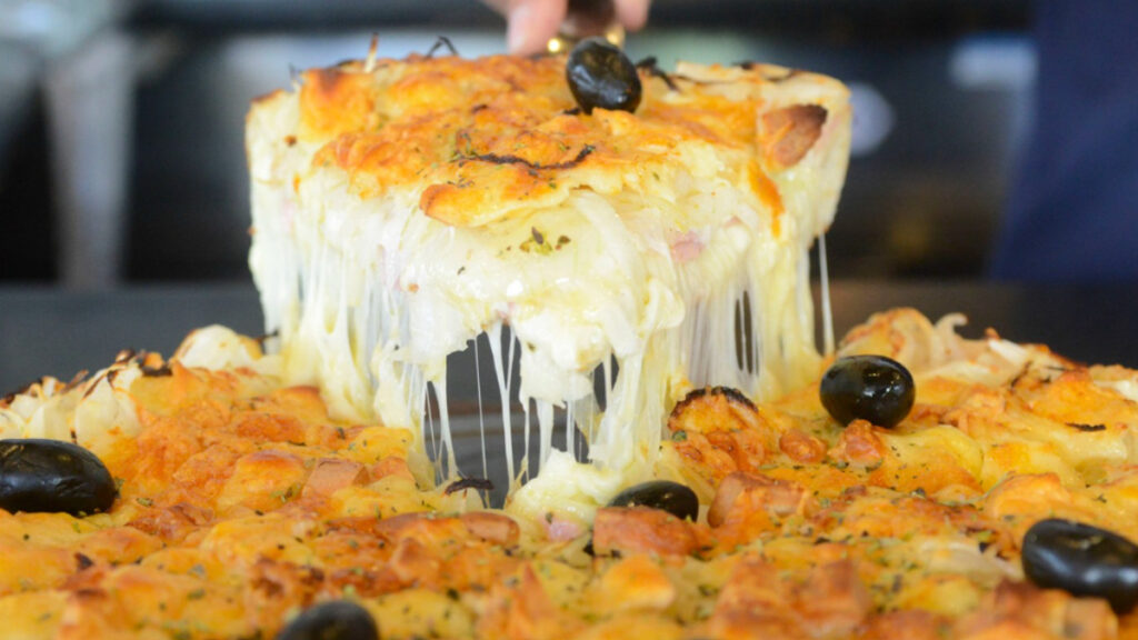 La Noche de la Pizza y la Empanada será el martes próximo, pero antes habrá una previa imperdible en el Obelisco.