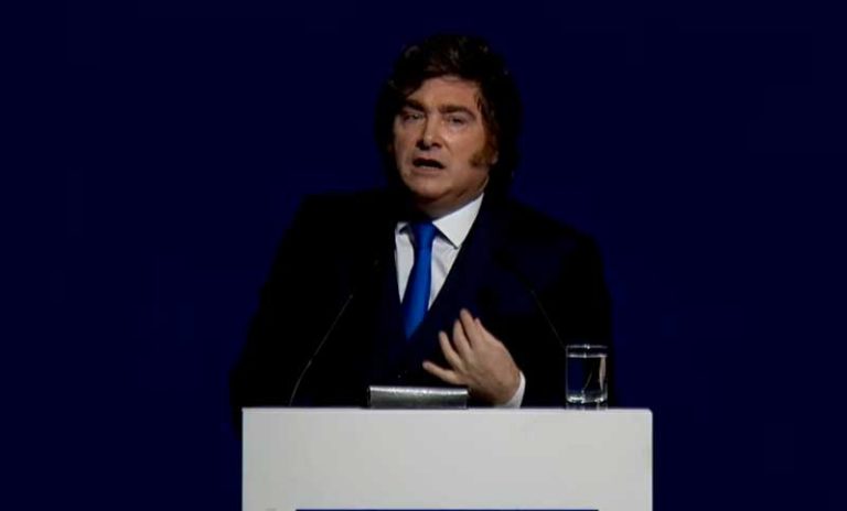 Tras el dato del Indec del 3,4%, Milei ratificó el rumbo económico y avizoró que «la inflación se va a derrumbar»