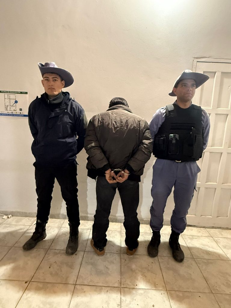 🔴 POLICIALES | Secuestran carne de dudosa procedencia y detienen a un hombre en Campo Alemani