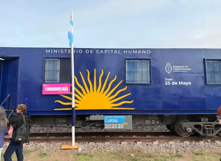 🔴 PROVINCIALES | El Tren 25 de Mayo llega a General Pinedo con atención médica y trámites gratuitos