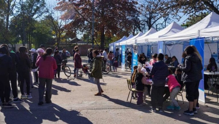 Escobar lanza “Punto de Encuentro”, para que la gente haga trámites en sus barrios: cómo funcionará