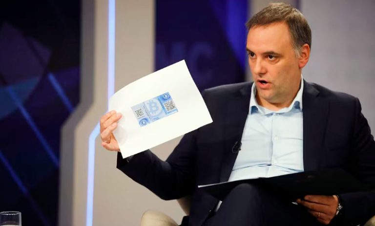Pollicita analiza ampliar la investigación por presunto enriquecimiento ilícito contra Adorni