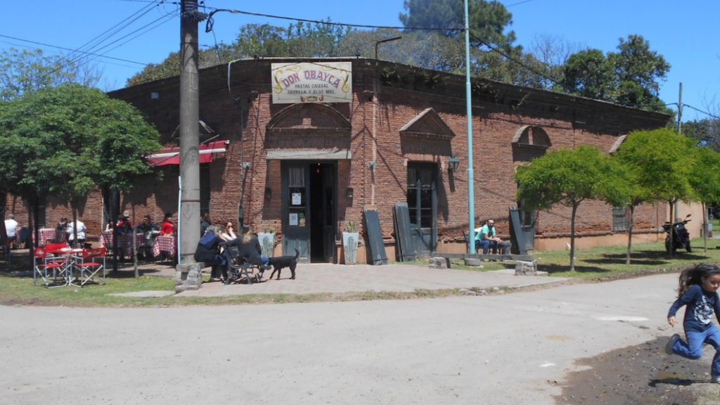 Cortines está ubicado en las afueras de Luján. El pueblo de 1.300 habitantes recuperó la estación y el tren San Martín volvió a parar allí.
