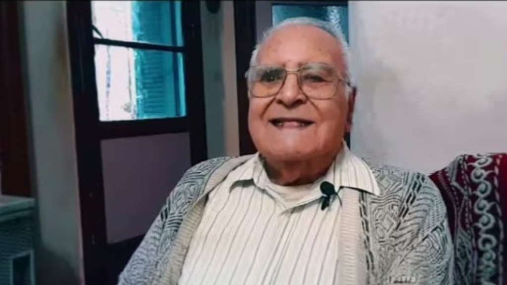 Roberto Muñiz, el obrero metalúrgico de Remedios de Escalada, en Lanús, que se convirtió en héroe nacional de Argelia en la Revolución de 1962. A horas del debut de ambos equipos en el Mundial 2026, su historia une a ambos países.