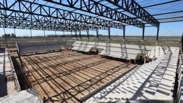 Canchas, pileta y pista de atletismo: así avanza la obra del Polideportivo Lionel Messi en Virrey del Pino