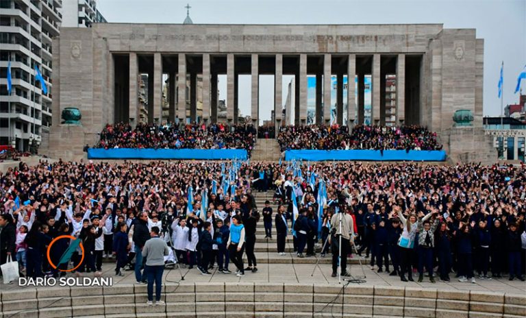 Las obras de restauración del Monumento a la Bandera se inaugurarán el 17 de junio