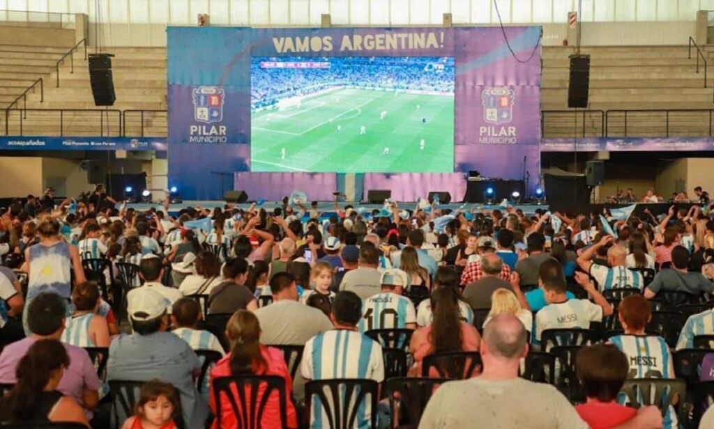 La AFA y los intendente del GBA se reunieron para aintentar repetir los Fan Fest con pantallas gigantes en distintos puntos para ver el Mundial 2026.