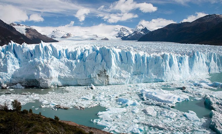 La justicia levantó la cautelar que había suspendido la Ley de Glaciares en Santa Cruz