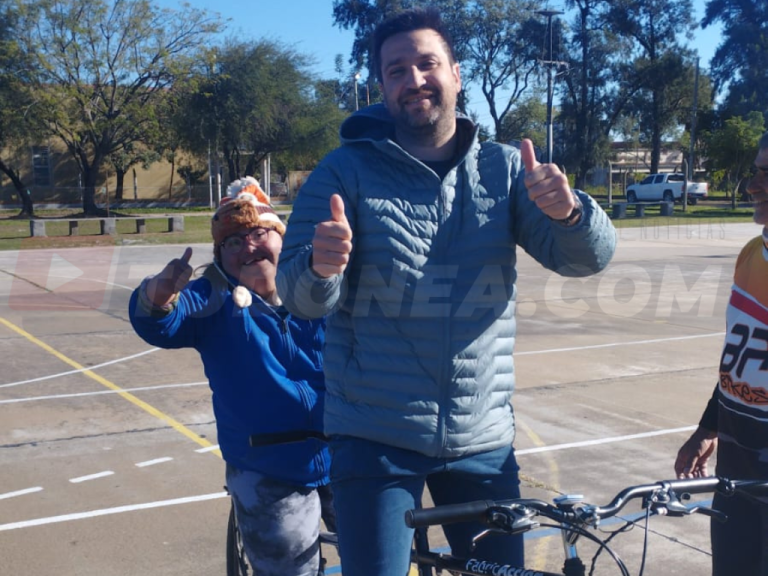 🔴 DEPORTES | Sáenz Peña vive una jornada de inclusión y deporte adaptado con la visita del ciclista Héctor Rodríguez