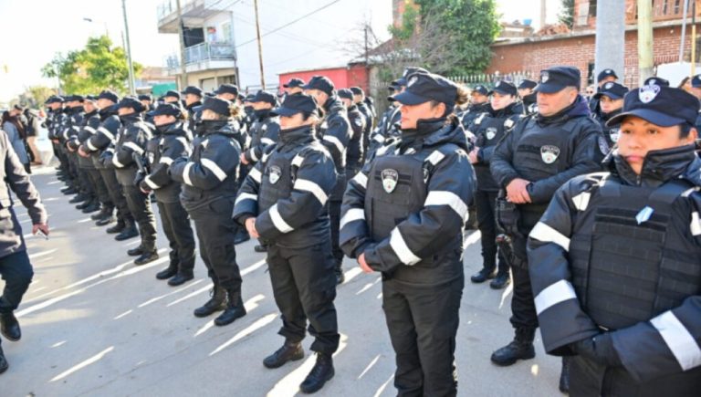Escobar redobla la apuesta en prevención: inauguraron una escuela de entrenamiento para la Policía Municipal
