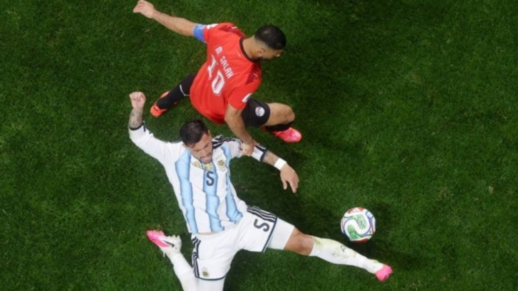 La foto del cierre como último hombre que Leandro Paredes hizo en el final del partido contra Egipto en el Mundial 2026 ya forma parte de la historia de la Selección Argentina.