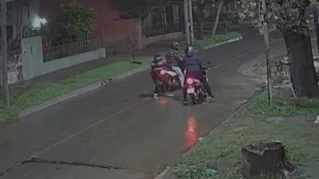 En Loma Hermosa, dos motochorros asesinaron a Cristian Alberto Gerez, cabo de la Policía Federal.