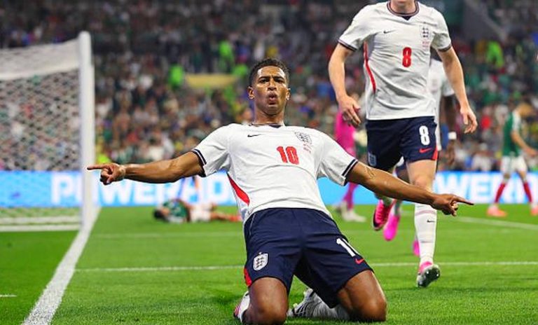 En un partido de alto voltaje, Inglaterra derrota a México por 3 a 2