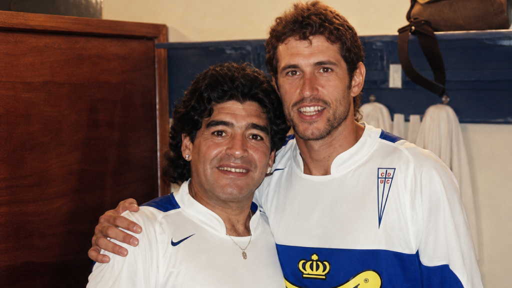 Facundo Imboden, el día que jugó un partido amistoso con Diego Maradona en Chile.
