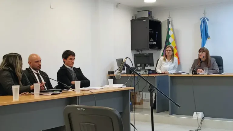 🔴 POLICIALES | Caso “Falsa Médica”: piden detener a un exdirector del Hospital de Quitilipi