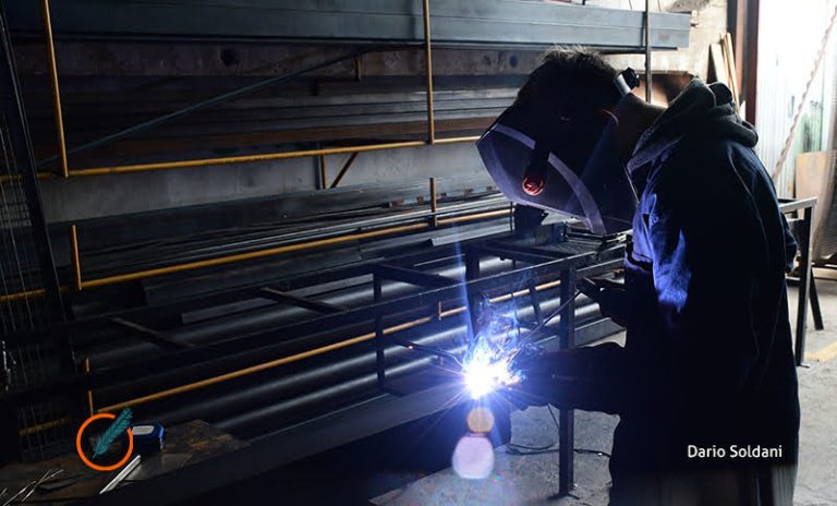 La industria manufacturera lidera la caída de puestos de trabajo en la era Milei: casi 90.000 empleos formales menos desde 2023