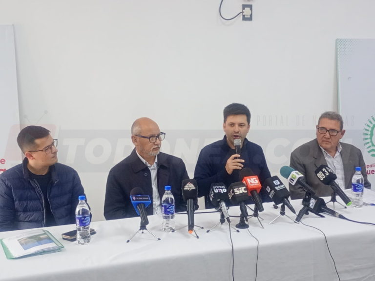 🔴 SÁENZ PEÑA | Municipio e IPDUV firmaron un convenio para construir 40 viviendas en dos etapas