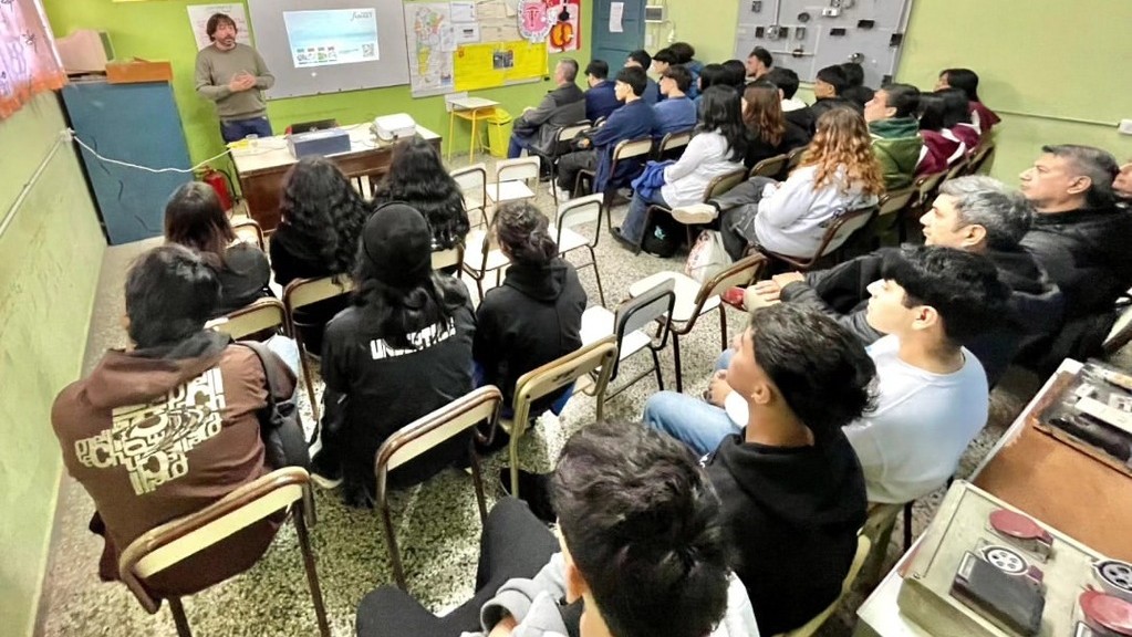 Provincia, programa, secundario, mundo laboral