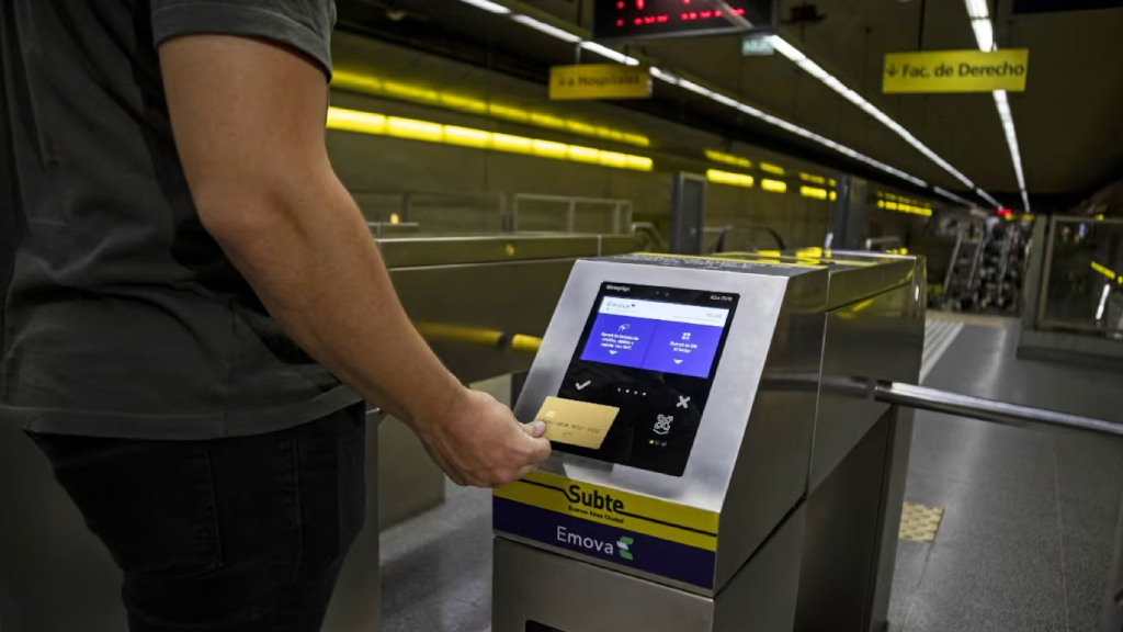 El subte aumenta un 3.6% en octubre.