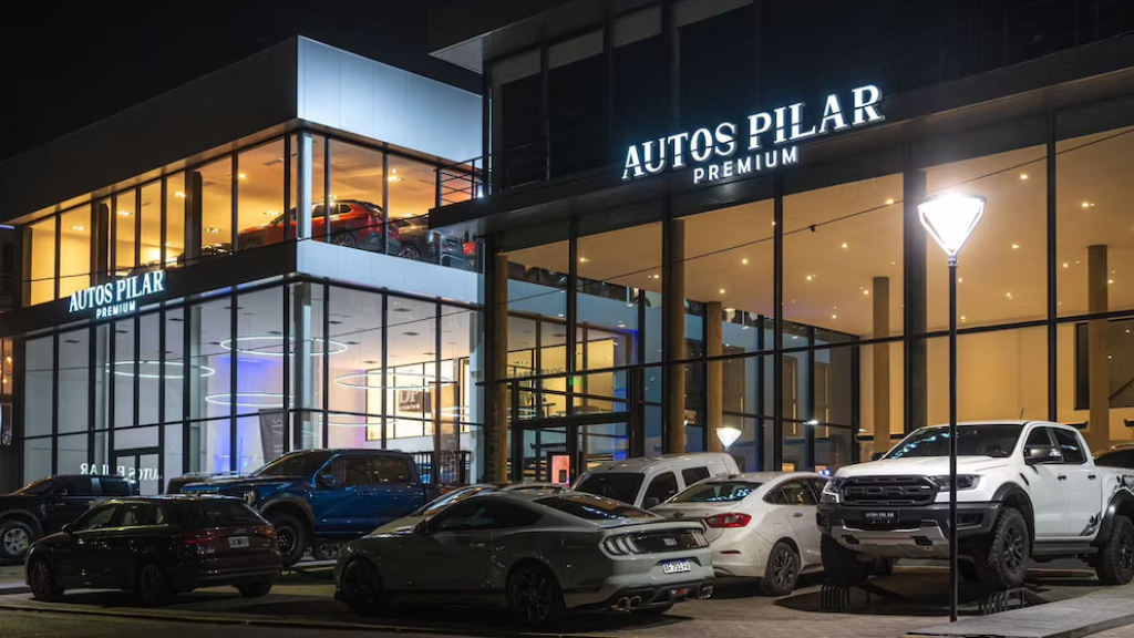 En la concsionaria de Pilar estafaron a 47 clientes y secuestraron 19 autos valuados en USD 1,3 millones.