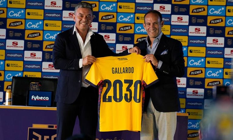 Gallardo inicia su gestión al frente de la selección de Ecuador