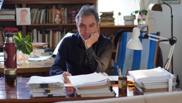 El segundo cuaderno: Julio César Guianze regresa con una perturbadora novela sobre los límites del deseo y la razón