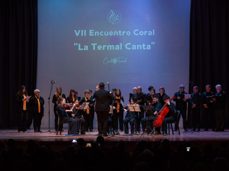 🔴 SÁENZ PEÑA | El canto colectivo fue protagonista en el VII Encuentro Coral “La Termal Canta”