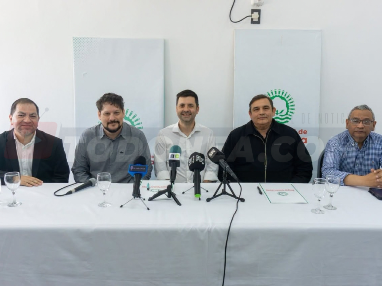 🔴 SÁENZ PEÑA | El Municipio y el Consejo Fraternal de Pastores firmaron un convenio para reconstruir el Monumento a la Biblia