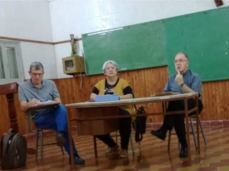馃敶 S脕ENZ PE脩A | Docentes cat贸licos se reunir谩n para fortalecer la misi贸n educativa