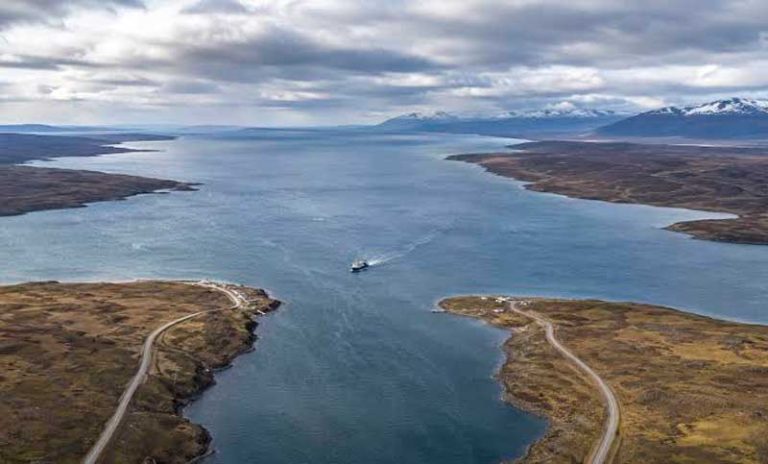 Chile anuncia la construcción de nuevas bases militares en el Estrecho de Magallanes