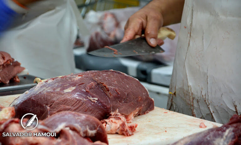 Cada vez menos carne vacuna en la mesa de los argentinos: el consumo cayó más del 10% en septiembre